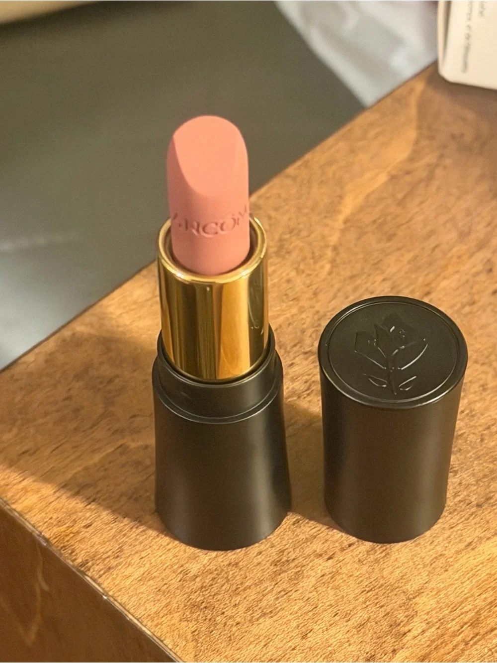Lancôme Paris L'ABSOLU ROUGE DRAMA MATTE LIPSTICK in Shade 321 Rosemania 1.6gms